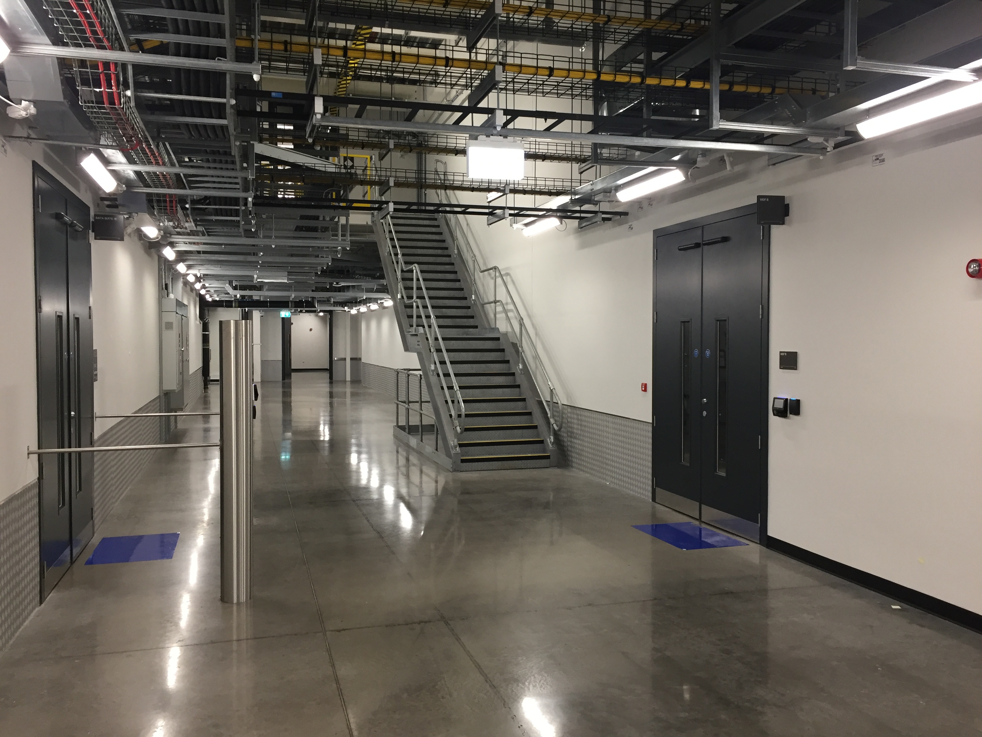 Eurobond doors make data connection